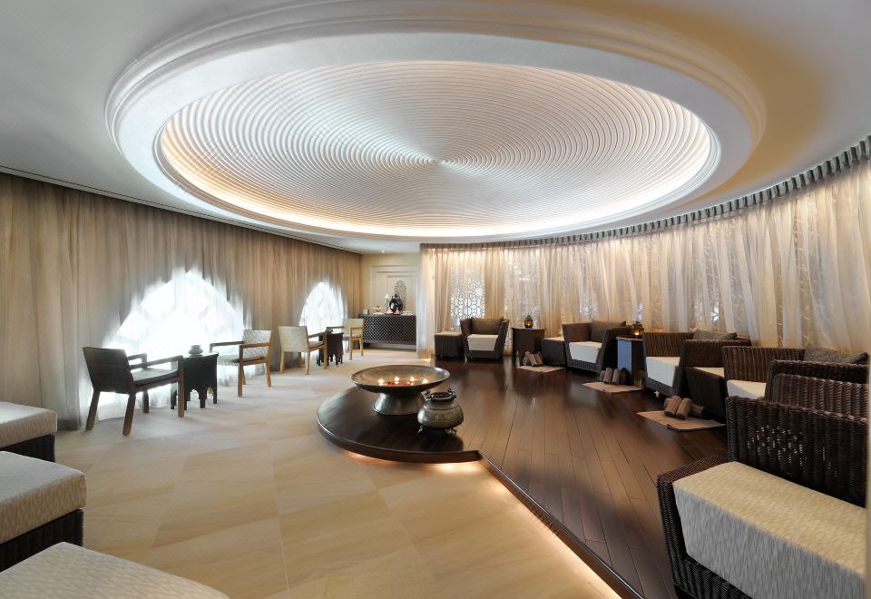 팰리스 다운타운 호텔 외관