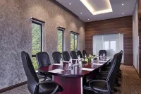 Grand Ion Delemen Hotel - Business