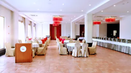 Guihuayuan Hotel Отели рядом с достопримечательностью «Changsheng Street»