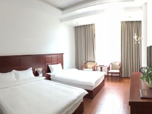 Chengjiang Jinyechun Hotel