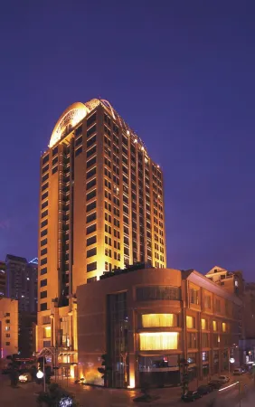 Runze Hotel Zhejiang Отели в г. Цинтянь