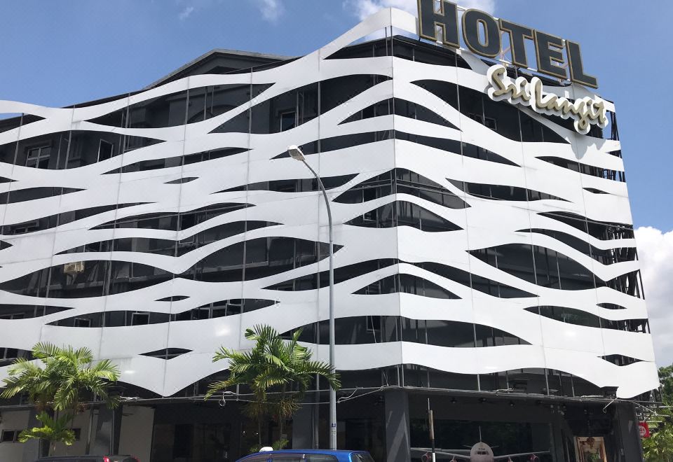 Sri Langit Hotel - KLIA Over view
