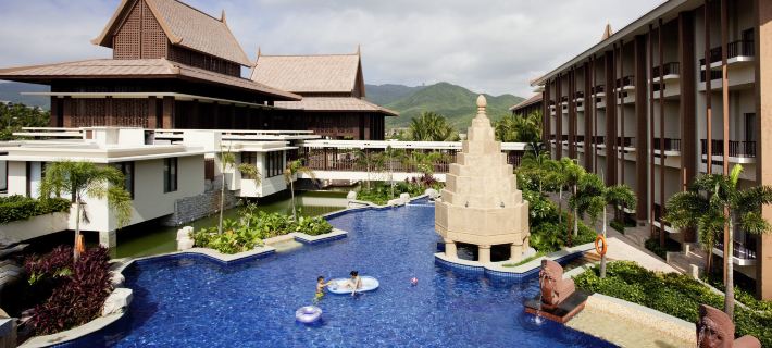Pullman Sanya Yalong Bay Villas & Resort Hotels in Sanya