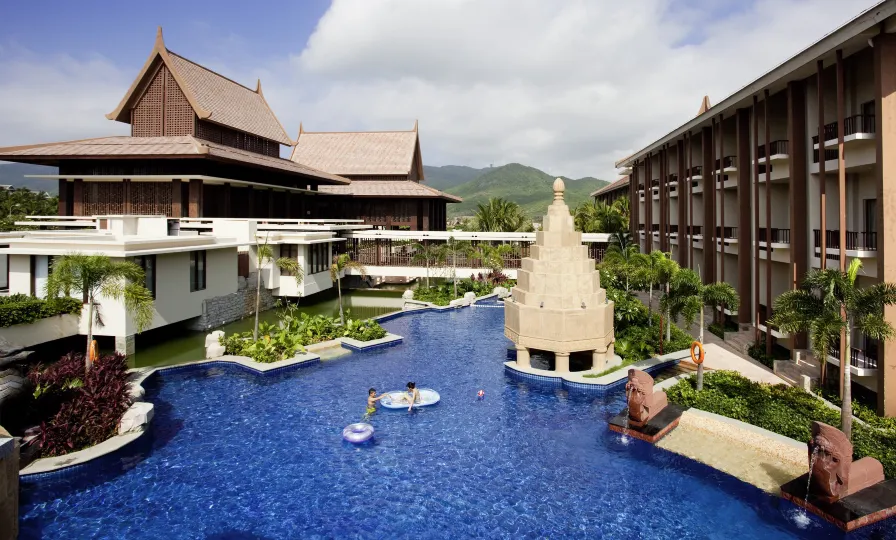 Pullman Sanya Yalong Bay Villas & Resort