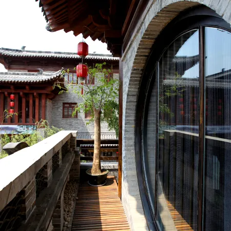 Xinghuacun Hotel