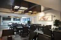 ALA SHANKOU YUNFI INTERNATIONAL HOTEL LIMIT Hotel di Alashankou