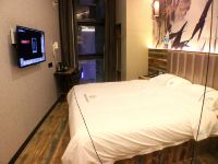 上海泉湾印象主题酒店 - 豪华大床房