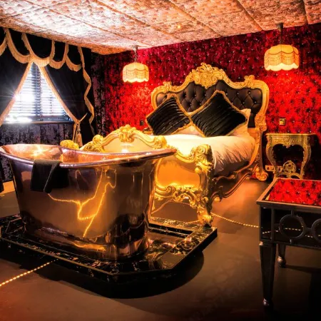 Crazy Bear Beaconsfield Отели в г. Биконсфилд