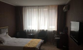 Chaoyang Junqi Business Hotel