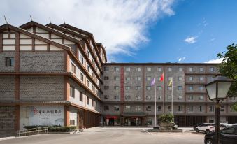 Xiuwenlongchangyi Hotel