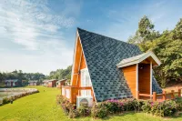 Diyin Lake Lakeside Holiday Wooden House Hotels near Dajun Passenger Transport Terminal