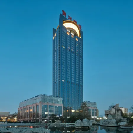 Hancheng Yellow River Pearl Hotel
