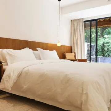 Weiwen Xiaozhu Hotel Отели рядом с достопримечательностью «Храм Линь Ань»