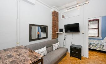 Spacious 2 Bedrooms Apartment - Times Square New York