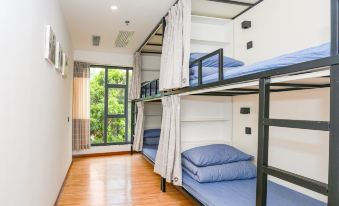 Dengba Inn&Youth Hotel (Shenzhen Futian Convention and Exhibiton Center Store )