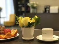 Homeinn Plus Hotel (Shengjing Hospital&Sanhao Street Metro Station) 酷貝拉周辺のホテル