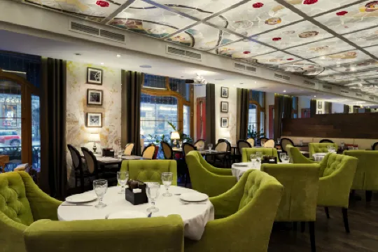 Деметра Арт Отель Отели рядом с достопримечательностью «Петропавловская крепость»