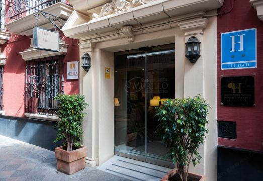 호텔 무릴로 루프탑 테라스 야경