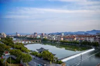 Four Seasons Fashion Hotel (Yongkang South Railway Station Xijinqiao Pedestrian Street) - Romantic