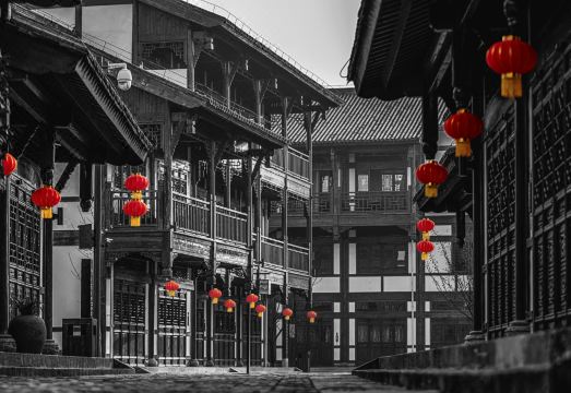 다쭈 석각 인근 풍경