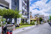 Five pine B&B Hotel dekat Tzu Chi Science and Technology University