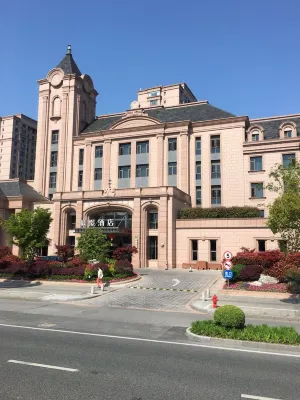 Fengjing Hotel (Shanghai Jinshan City Beach Branch) Hotels near Jinshanzui Fishing Village