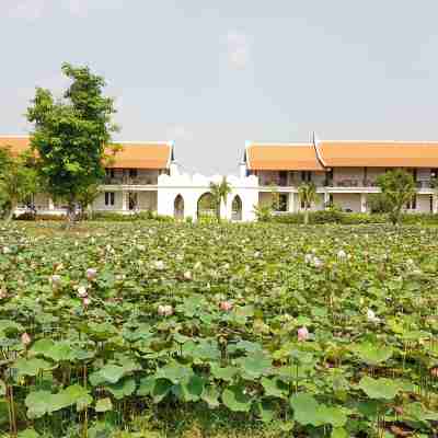 Sriwilai Sukhothai Hotel Exterior