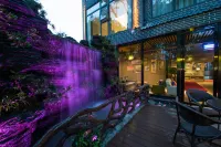 Guilin Linzhong Yayuan Liangjiang Sihu Xiangshan Shop (Originally Manxin Hotel) Hotels near The Sun Pagoda And The Moon Pagoda