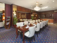 رويال أون ذا بارك Hotels near ريفيرستيج