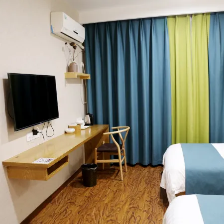 Lvyou Hostel