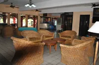 Puteri Bayu Beach Resort Các khách sạn ở Pangkor Laut Island