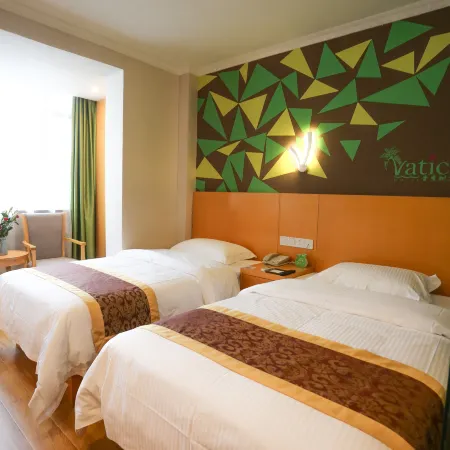 Green   skin  Hotel (Anyi Outpatient Department Store, Sanxiaokou, Lujiang Road, Hefei)