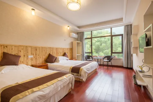 Anji Zhuxie Mountain House Farm Stay