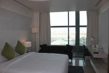 โรงแรมแอโรเทลมัสกัต - โรงแรมที่สนามบิน