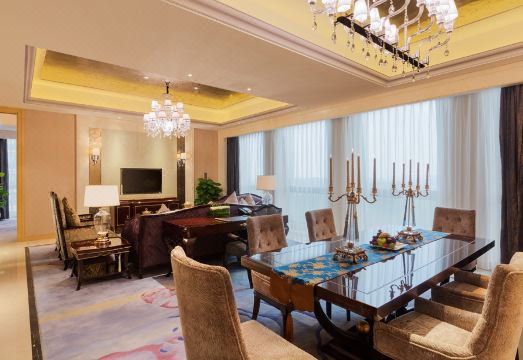 완다 렐름 광저우 정청 로비 전경