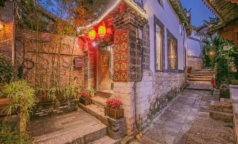Lijiang Xianghe Yunduo Inn