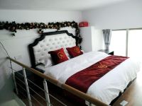 烟台海悦复式公寓 - 复式浪漫大床房