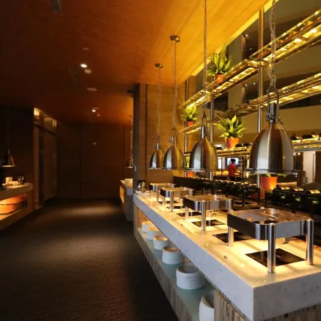 AJ Hotel