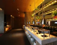 AJ Hotel - Desayuno