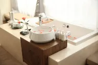 Zhonghang Xiangtong Yacht Club Hotel (Qingdao Olympic Sailing Center May 4th Square) - Spa