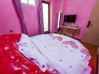 武汉城市100智能公寓 - 浪漫主题圆床房