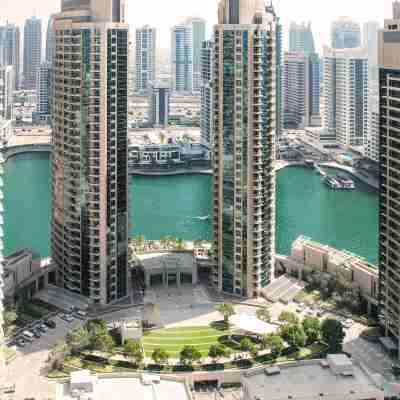 Dream Inn Apartments - Park Island Hotel Exterior