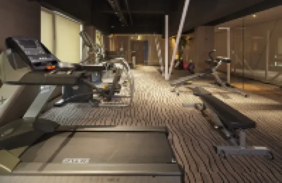 Yitel (Yangzhou Slender West Lake, Dongguan Street)