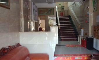 Alar Longfeng Chengxiang Hotel