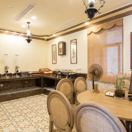 Hengdian World Studios · Guangzhou Street Film-Themed Boutique Homestay