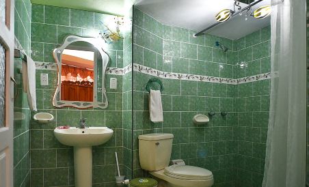 Hostal Yakelyn - Housity