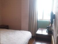 上海易佳假日酒店 - 大床房