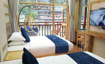 Jiuqi Shuidiao Getou Diaojiaolou Hotel