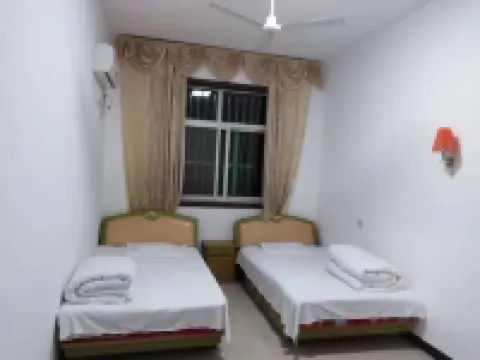 No.17 farmhouse in meiyang folk village, Fufeng Hotels in Fufeng County