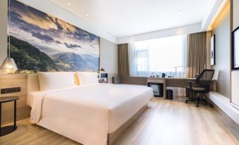 Atour Hotel Xiamen Jimei University
